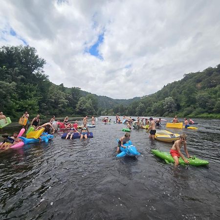 Camping Pittoresque Saint-Parthem Luaran gambar