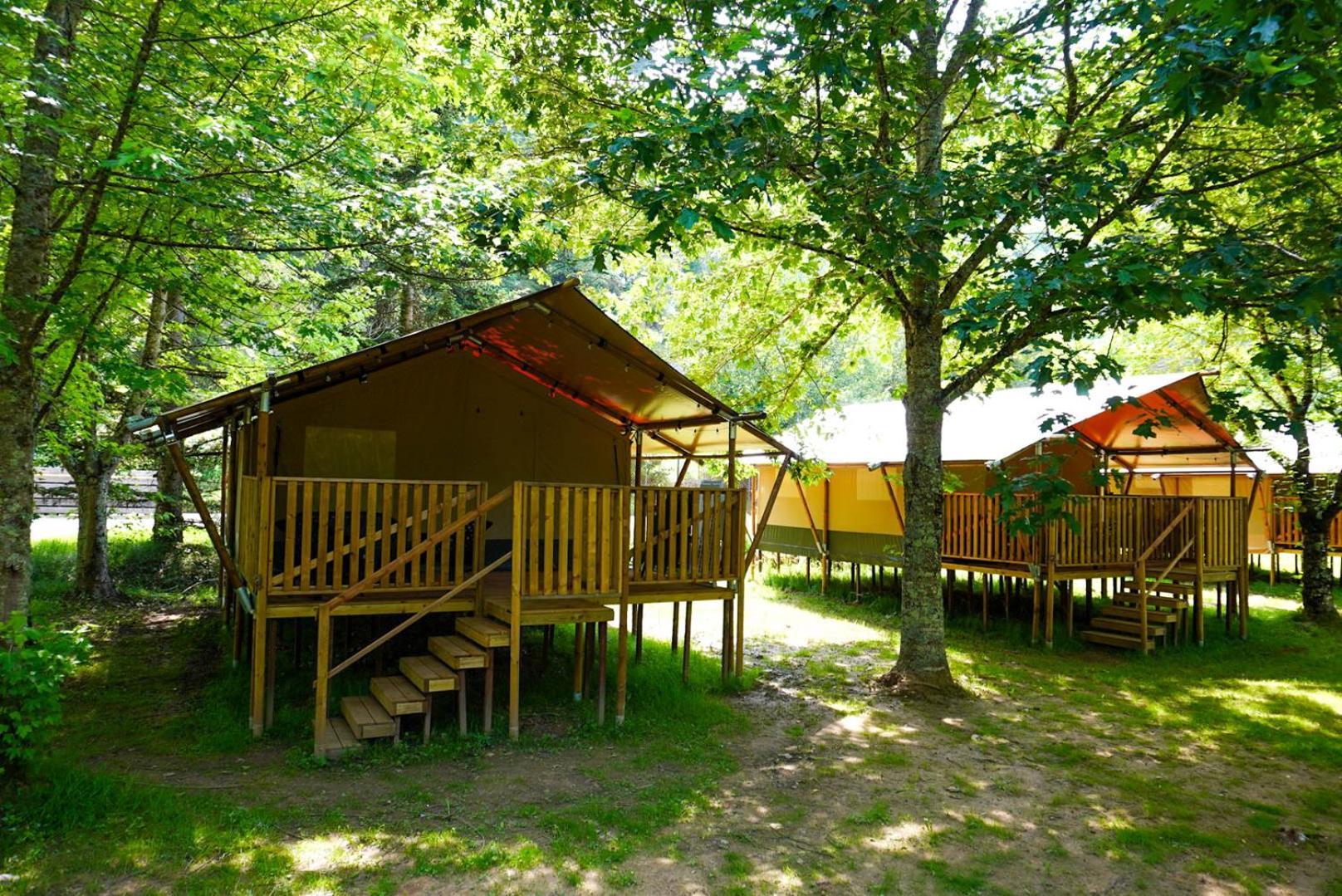 Camping Pittoresque Saint-Parthem Bilik gambar