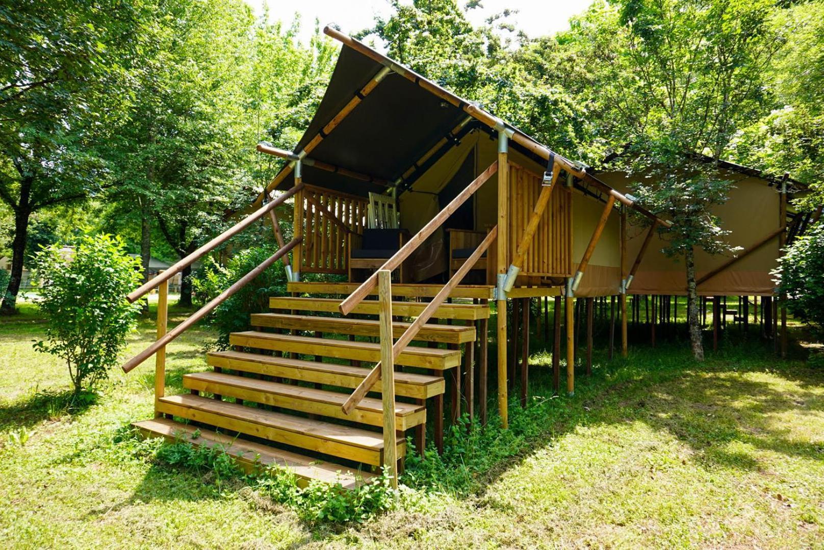 Camping Pittoresque Saint-Parthem Bilik gambar