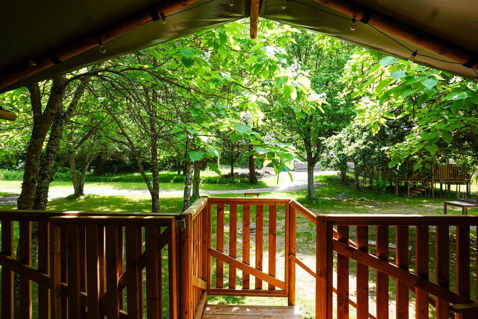 Camping Pittoresque Saint-Parthem Bilik gambar