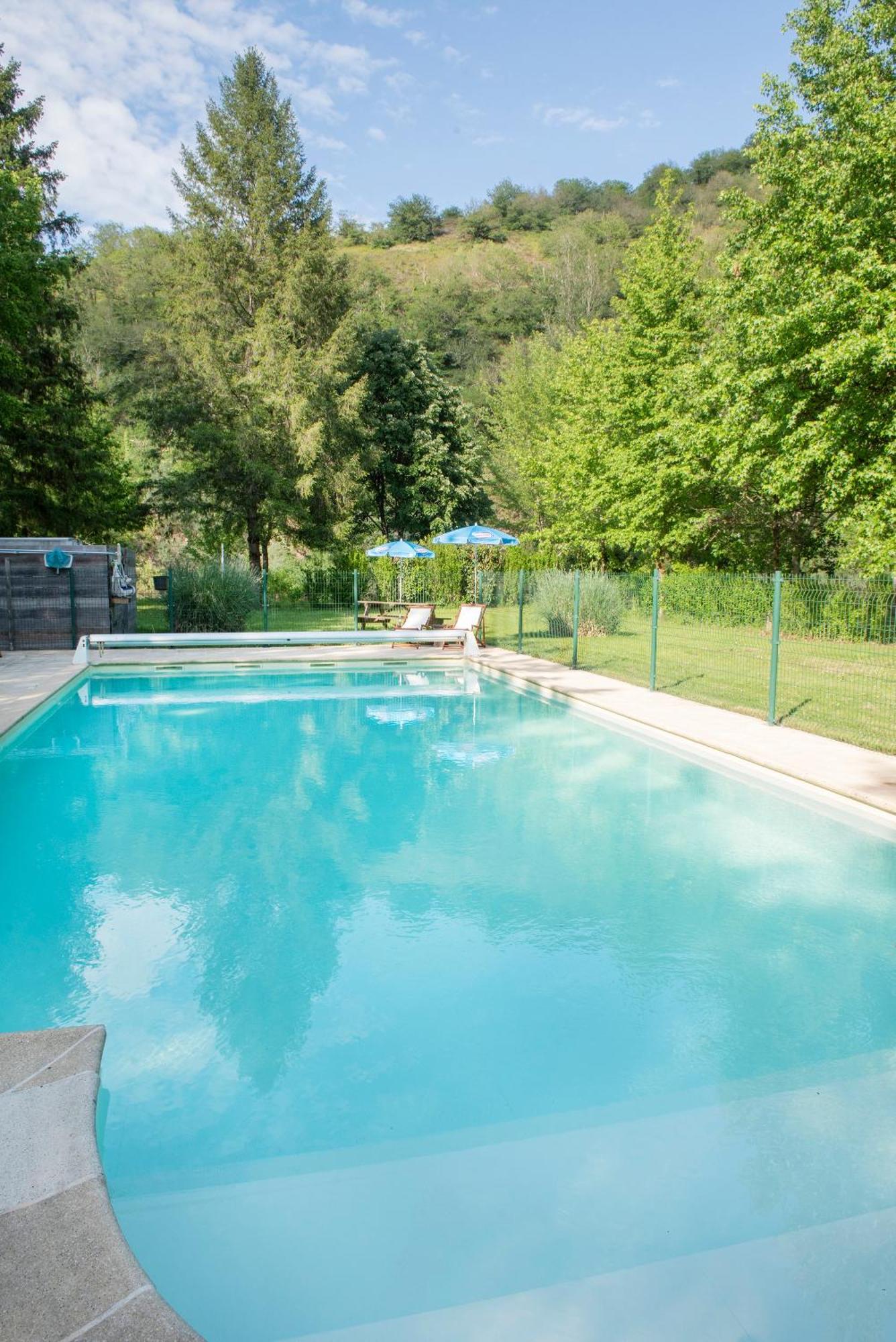 Camping Pittoresque Saint-Parthem Luaran gambar