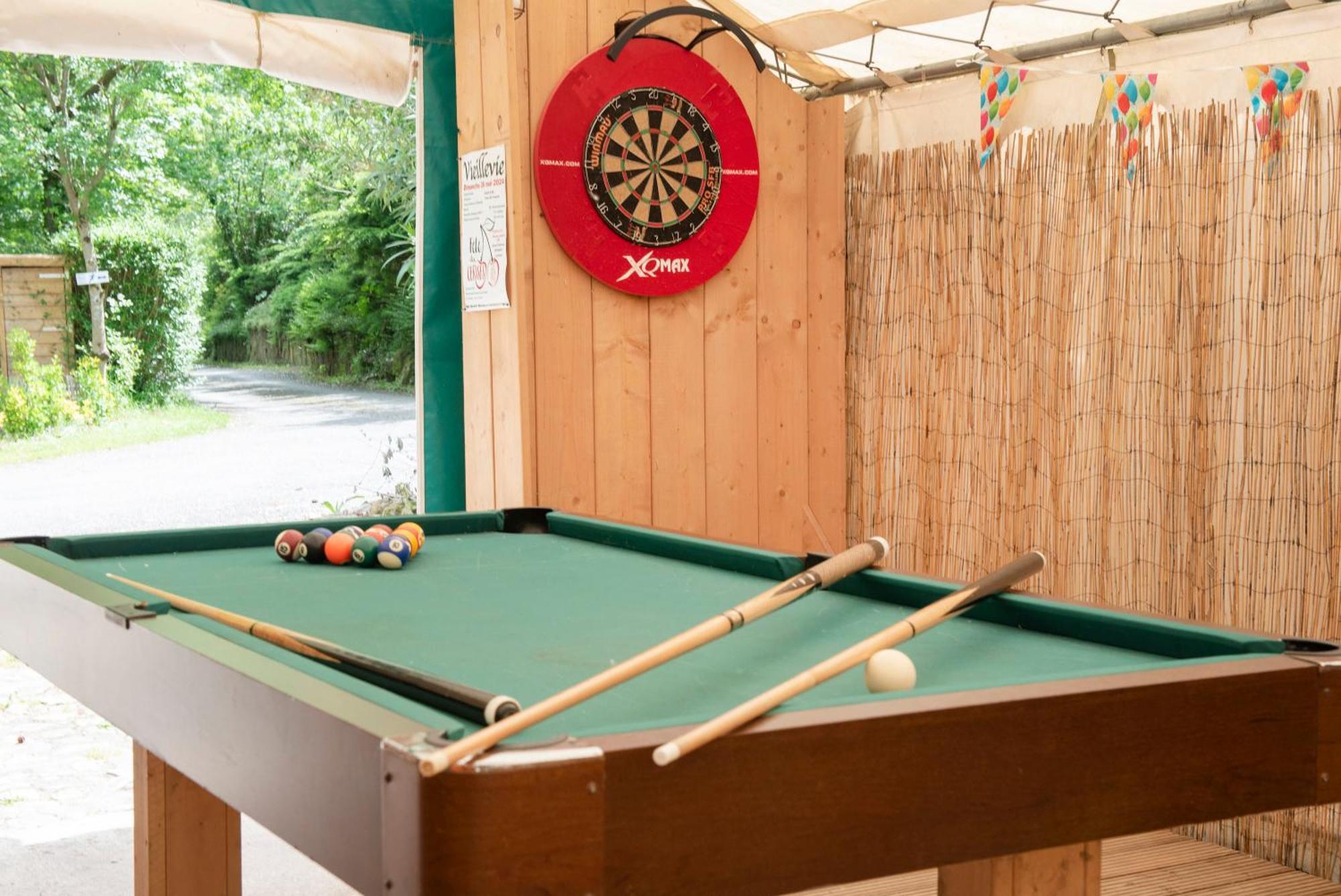 Camping Pittoresque Saint-Parthem Luaran gambar
